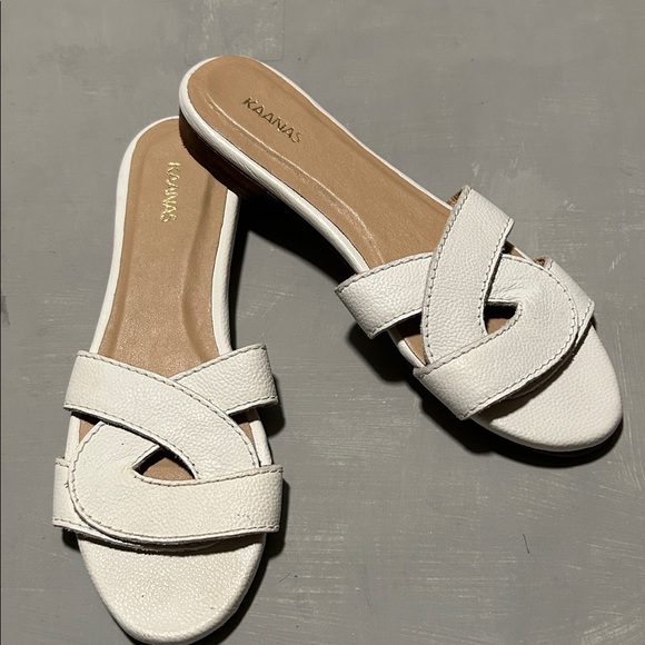 Kaanas Shoes - Kaanas Santorini White Leather Women's  Flats Slide Sandals, Size 7